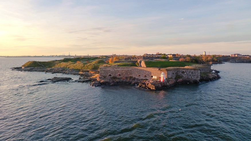 Visit Suomenlinna Island