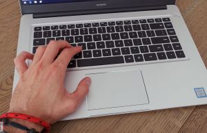 Huawei Matebook D15 Review - keyboard