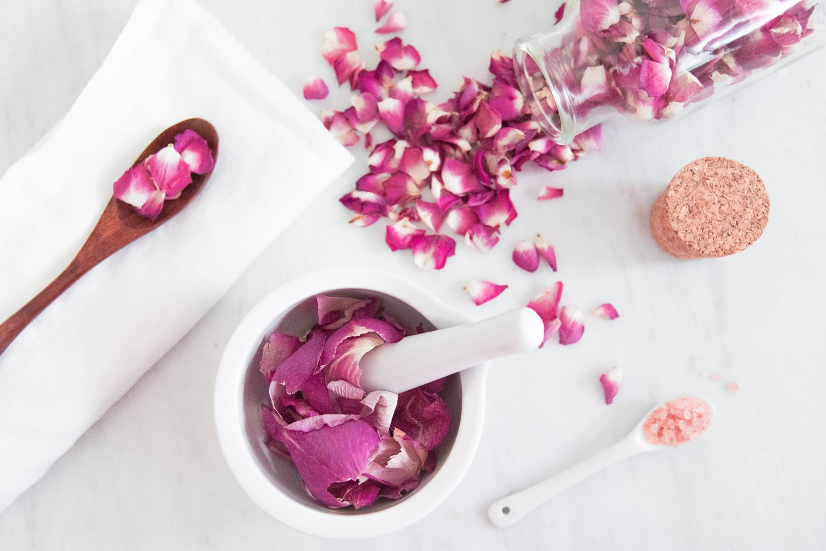 Recipe for Rose Petals Pink Milk Bath